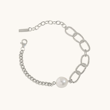 Single 925 bracelet for men and women.