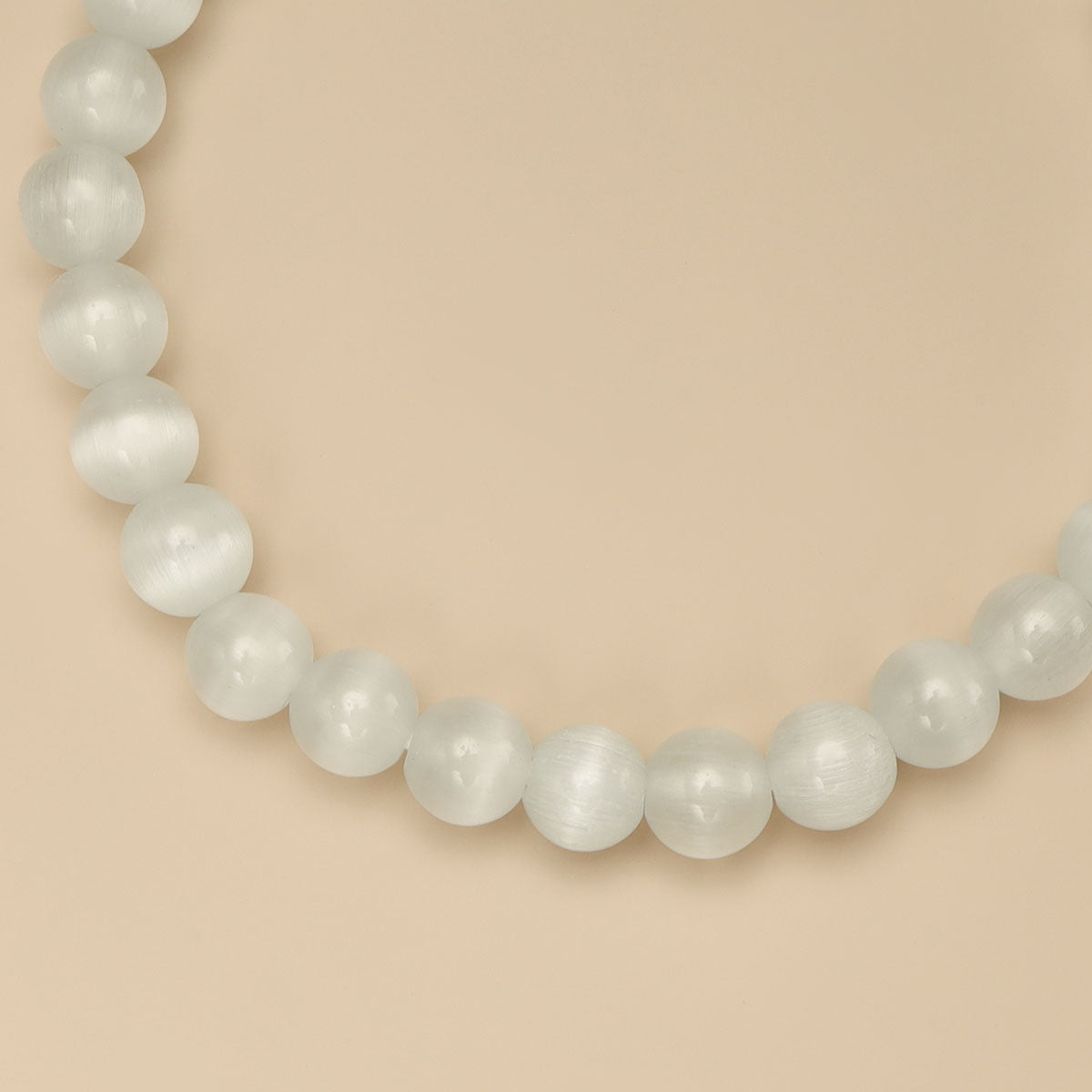 The close shot of opal bracelet.