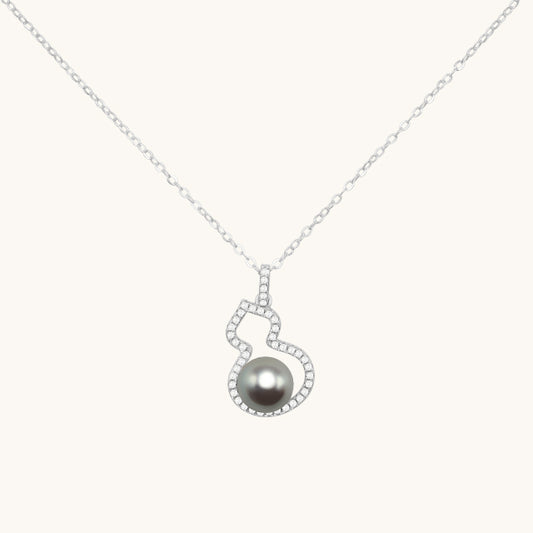 Wulu Series Pearl Silver Pendant for Women