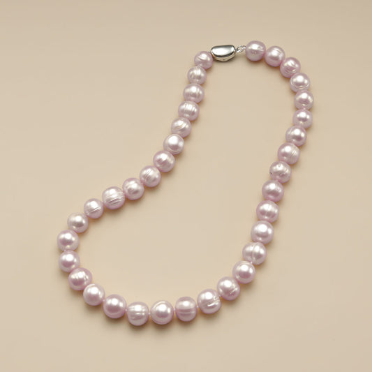 Freshwater Screw thread Pearl Necklace with Box Clasp